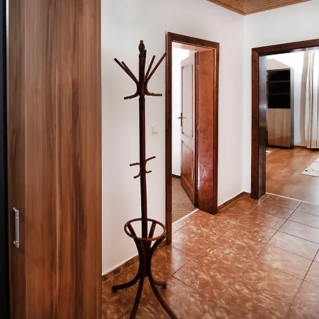 ゲストハウス Kunerad 3*