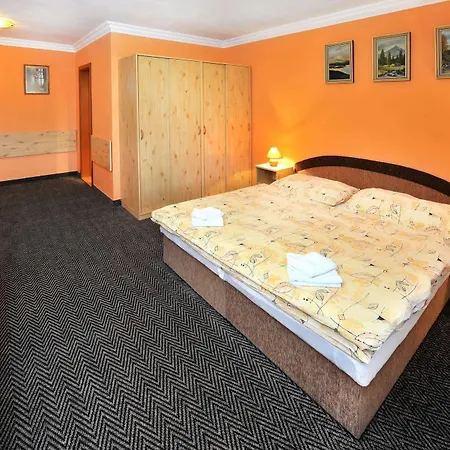 Kunerad ゲストハウス 3*